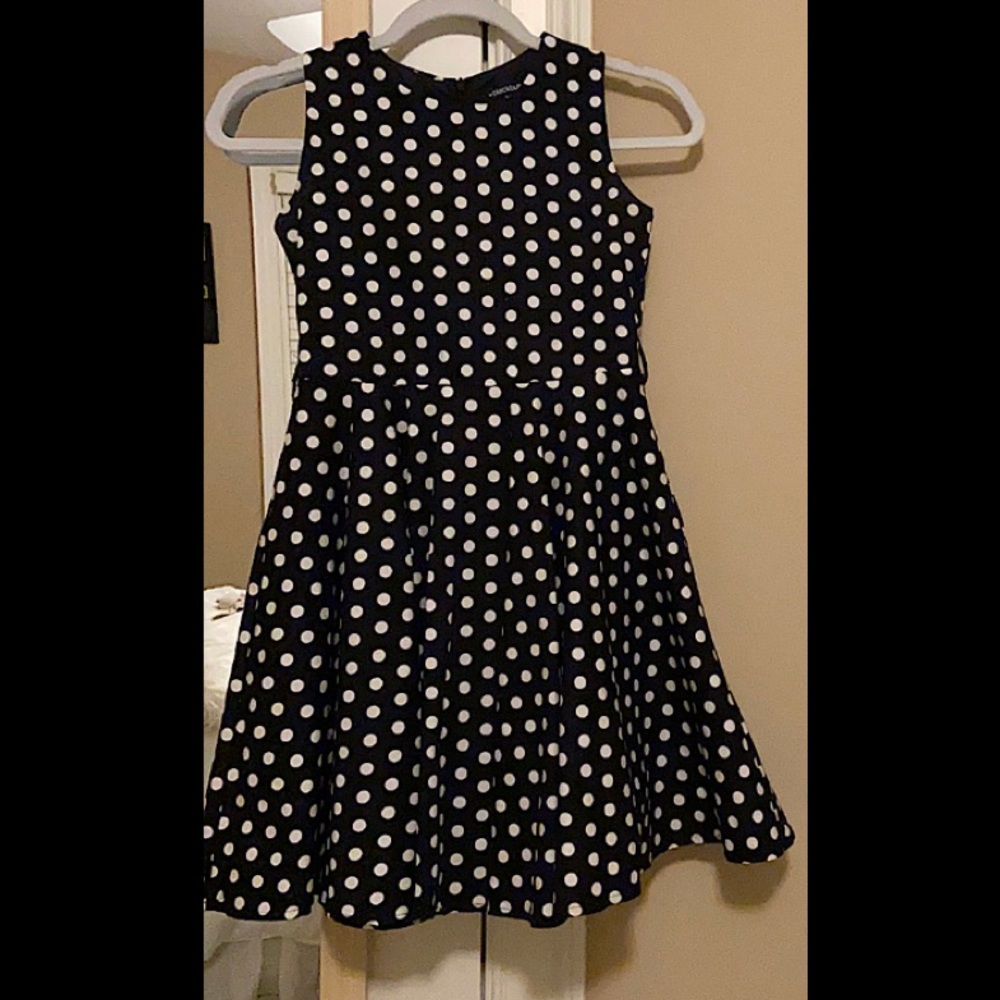 Adorable 50’s inspired kids dress